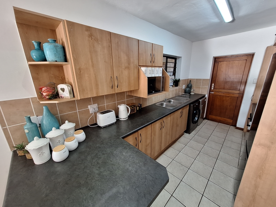 3 Bedroom Property for Sale in Jeffreys Bay Central Eastern Cape
